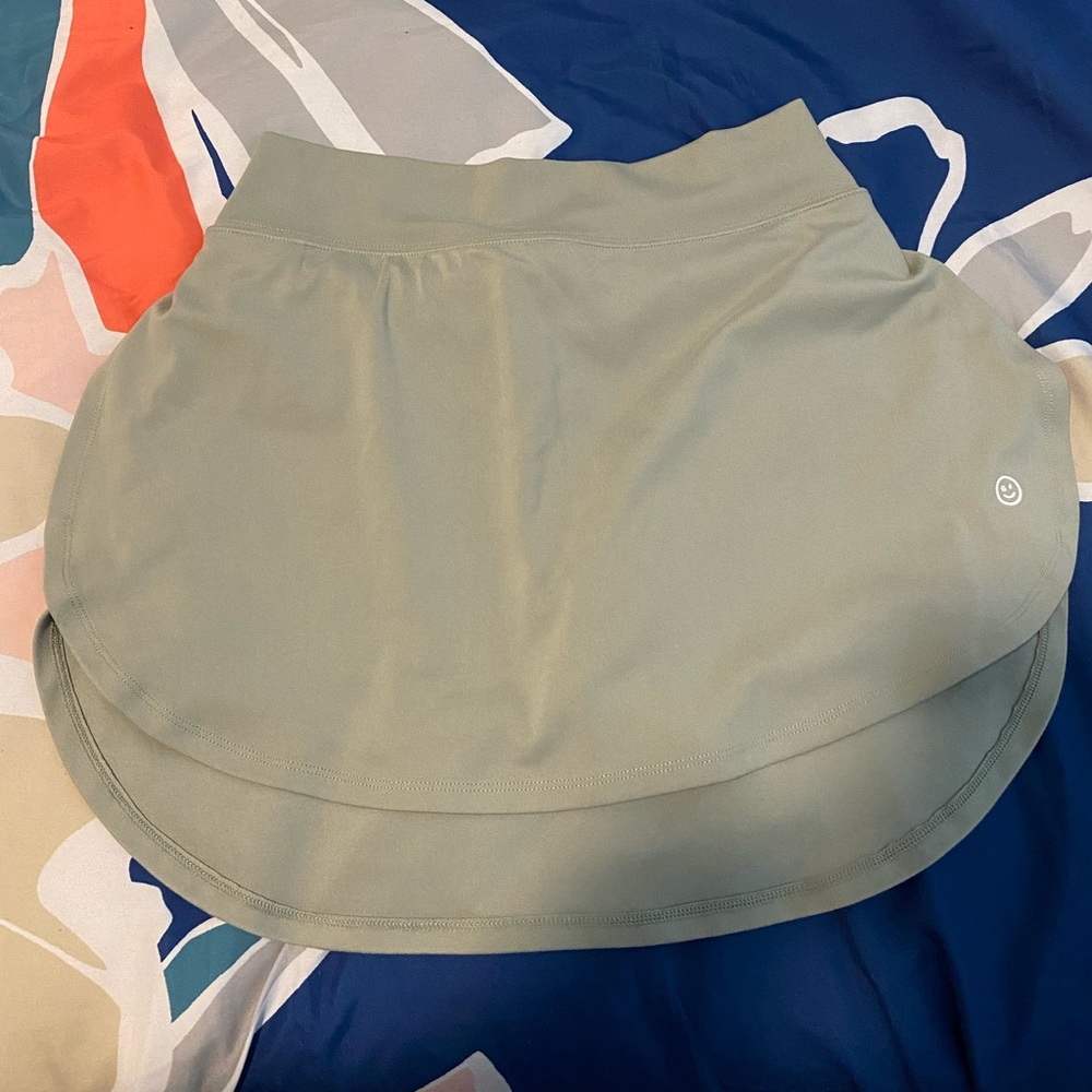 Gilly Hicks Go Recharge Skortie